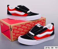 Vans Mada in Vietnam สินค้าทางร้านเป็นสินค้าแท้นำเข้ามือหนึ่งพร้อมกล่องของครบจ้าเป็นสินค้าหลุดภาษี ทางร้านรับประกันสินค้าตรงตามภาพ100%