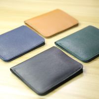 Genuine Leather Young Men Small Wallet Card Holder Luxury Designer Short Standard Wallets Casual Slim Money Bag Minimalist Purse