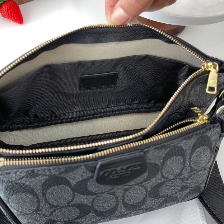 กระเป๋ากระเป๋าสะพายสำหรับผู้หญิงพิมพ์ลายตัวอักษรกระเป๋าสะพายไหล่โค้ชสำหรับผู้หญิง2023-mode-korea-ใหม่กระเป๋าถือกระเป๋าหนัง-pu-สะพายข้างแบบลำลองกลางแจ้ง-tas-kosmetik-ใส่เหรียญบริสุทธิ์3-in-1กระเป๋าหูจั