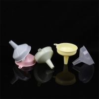 【CW】 10 Pcs Plastic Funnels Perfume Diffuser Juice Dropper Bottles Lab Filling Tools