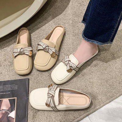 Wearing a pair of baotou and half slippers for women, wearing the new 2023 summer fashion bow tie flat bottomed lazy shoes and sandals for women