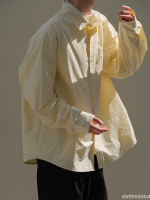 Oversize Plus Big Size สําหรับผู้ชายและผู้หญิง Lapels Casual Versatile Loose Loose Loose Niche Japanese Spring Mens เสื้อเชิ้ตลำลอง Shirt Yellow Cream Style INS Q1511