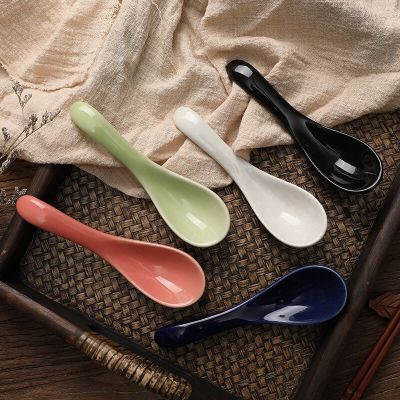 CHANSHOVA modern style solid color ceramic asian soup spoon China porcelain spoon Tableware H039 Serving Utensils