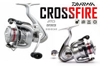 รอกสปินนิ่งไดว่า DAIWA CROSSFIRE LT 2500-XH อัตราทด 6.2:1 กำลังเบรค 10 kg. Spare spool: without Spool capacity: 0.20/150 mm/m น้ำหนัก 255 g.