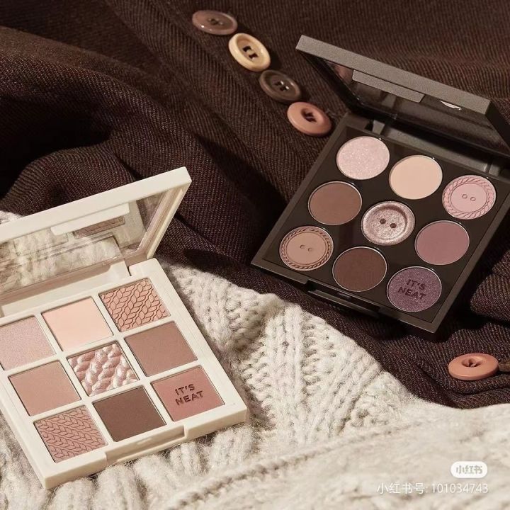 korea-holika-holika-huo-like-nine-color-eyeshadow-palette-2022-new-sweater-button-lip-glaze