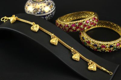 apata jewelry ข้อมือสี่เสาตุ้งติ้ง 2 บาท ข้อมือทองเหลืองชุบทองแท้24k ไม่ลอกไม่ดำ ไม่เหลืองไม่แดง ทนทานสวยงาม งานคุณภาพ สร้อยข้อมือทองชุบ