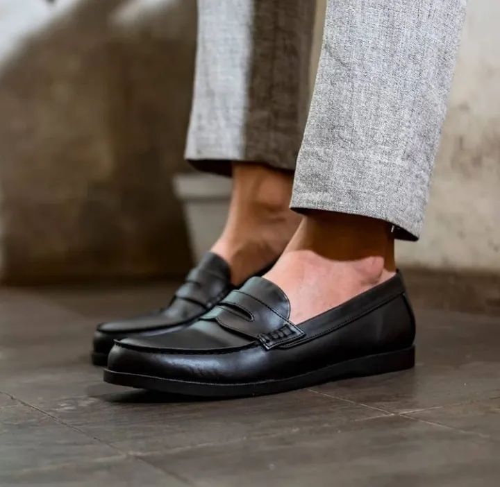 sepatu loafers
