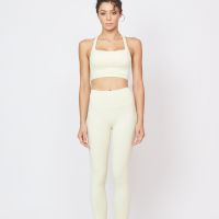 [Peaches active] Luxeflex Sculpted Leggings Havana - เลคกิ้ง  สีเหลืองอ่อน / กางเกงออกกำลังกาย กางเกงกีฬา