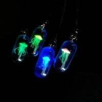 Ocean Jellyfish Resin Glow Pendant Glow Necklace Personality Capsule Pure Handmade Birthday Gifts for Couples