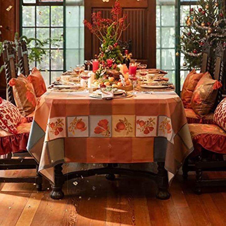 thanksgiving-table-tablecloth