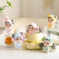 2023 Sugar Peas Mini Girl Doll Doll ใหม่ชุดเด็กมูลค่าสูงพิเศษของขวัญตกแต่ง