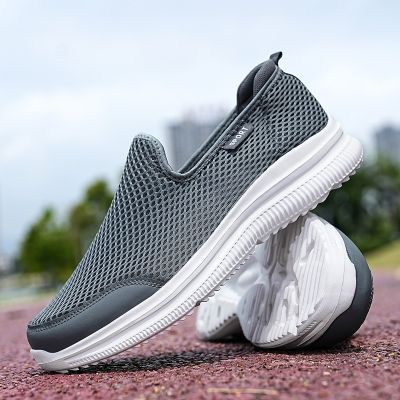 Mesh Men Shoes Summer Breathable Lightweight Sneakers Soft Soled Slip-On Male Loafers Comfortable Walking Casual Shoes