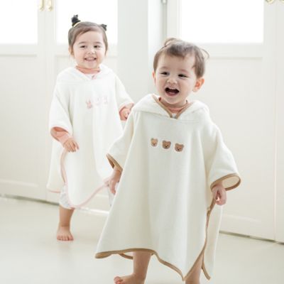 （HOT) ประเทศเกาหลีใต้ ins ผ้าขนหนูอาบน้ำเด็กผ้าขนหนูชายหาดแห้งเร็วซับน้ำเด็กชายและเด็กหญิงเสื้อคลุมผ้าฝ้ายคลุมอาบน้ำมีฮู้ด