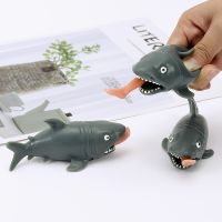 Creative Decompression Net Red Hand Shrinking Tortoise Man-eating shark animal vent ball key chain novelty kids and adult toys