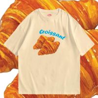 【Fashion】 เสื้อยืดผ้าฝ้าย(พร้อมส่งเสื้อเฮีย)  เสื้อ Croissant 100% ผ้าดีมากก มีขาวและดำ  ทั้งทรงปกติและ OVERSIZE