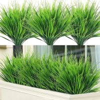 Simulated Green Plant 7 Fork Spring Grass for Indoor Plant Wall Bonsai Outdoor Garden Decoration Wedding Background Wall Decor