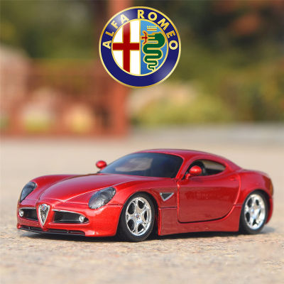 Caipo 1:32 Alfa Romeo 8C Supercar ล้อแม็กรถยนต์ D Iecasts และของเล่นยานพาหนะรถรุ่นขนาดเล็กขนาดรุ่นรถของเล่นสำหรับเด็ก