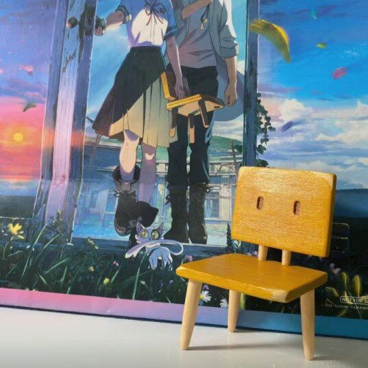 suzume-no-tojimari-figure-iwado-suzume-เก้าอี้ญี่ปุ่น-action-figure-anime-น่ารักตุ๊กตาแต่งลายเครื่องประดับตั้งโต๊ะของเล่นเด็กน่ารัก