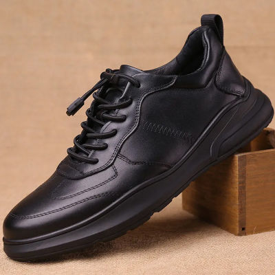 Tamias 💥รองเท้าหนังลําลองผู้ชายปี 2023 พื้นรองเท้านุ่ม ระบายอากาศได้ดี กันลื่น รองเท้าหนังผู้ชาย เชือกผูกรองเท้าที่ออกแบบอย่างมีเอกลักษณ์