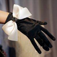 ✒◄❁ New Original Vintage Gloves Hepburn Black Satin Thin Bowknot Stage Banquet Bride Accessories