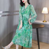 【YF】 Green Silk Long Sleeved Dress Spring Women 2023 Mulberry Mesh Stitching Shows Thin Skirt Elegant  Bodycon C