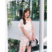 กระโปรง ผ้าดอกไม้เล็กพื้นขาว white colorful daisy roll skirt