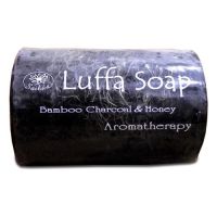 สบู่ใยบวบผสมถ่านและน้ำผึ้ง Luffa Soap Bamboo Charcoal &amp; Honey Aromatherapy 100 กรัม สายบัว