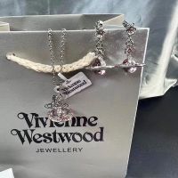 Westwood Vivian counters with the same style! Empress Dowager West vintage pink planet necklace womens non-fading high-end light luxury Saturn necklace 2023 imported