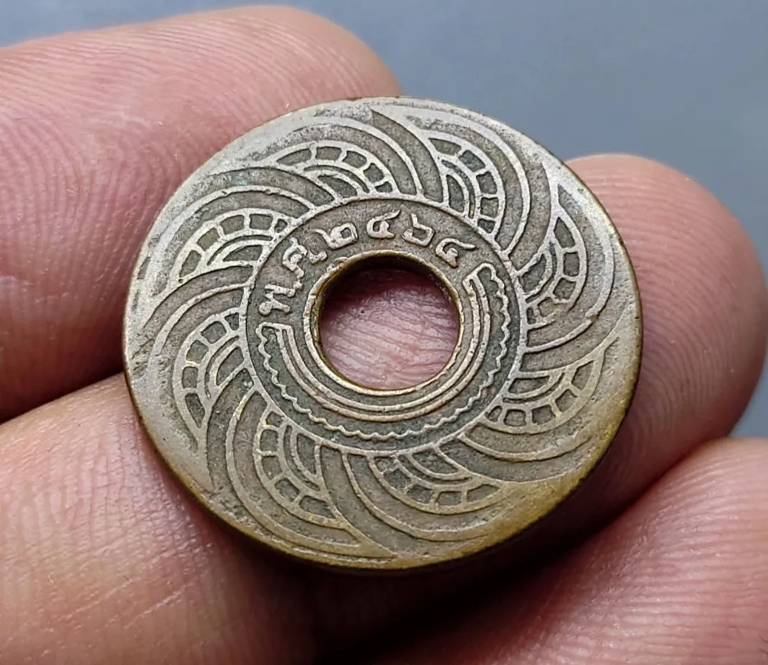 เหรียญสตางค์รู แท้ 💯% ขนาด 1 สต.เนื้อทองแดง ปี 2464 ตัวติด ปีหายาก  #ของสะสม #​เหรียญโบราณ #เงินโบราณ #สตางรู #เหรียญรู #1สตางค์ #พศ.2464 |  Lazada.Co.Th