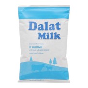 Siêu thị WinMart -Sữa tươi tiệt trùng DALATMILK ít đường 220ml
