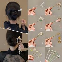 Fan hairpin  new Chinese antique style  high-end sense of temperament  Hanfu cheongsam  hairpin step shake hair ornament woman Haberdashery