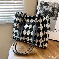 ☢❀ Plaid fashion large-capacity tote bag womens autumn and winter tide all-match commuting shoulder