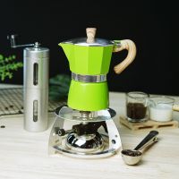 (สีเขียว) ชุดเตาแก๊สมินิ + กาต้มมอคค่าพอท Moka pot + เครื่องบดมือหมุน + 2-1 ช้อนตักกาแฟ