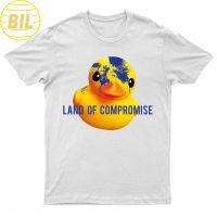 BIL เสื้อยืดผู้ชาย เสื้อยื้ด เสื้อยืดถูกๆ Land of Compromise (Duck) T-Shirt