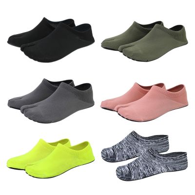 Unisex Sock Barefoot Shoes Nonslip Soft Split Toe Water Shoes Outdoor Swimming Surfing Beach Sandals Quick Dry Diving Sneakers