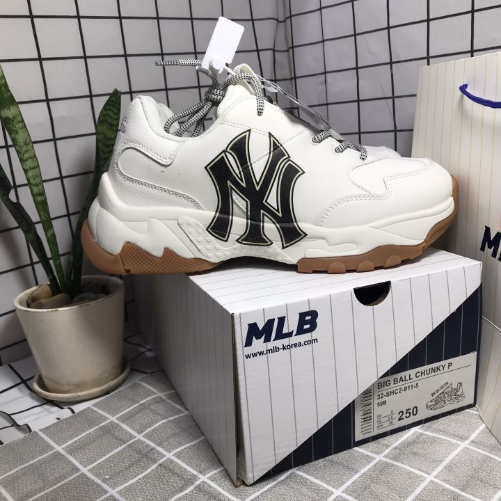 Minhshopvn  9XX K sale Giày MLB Chunky Classic New York Yankees  3ASXXA12N50IVS