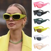 New Brand Sunglasses Oversized Vintage Goggles Irregular Stripe Leg For Women Men Hip Hop Punk Cool Driving Sun Glasses Gothic