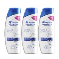 เฮดแอนด์โชว์เดอร์ คลีน แอนด์ บาลานซ์ แชมพูขจัดรังแค 150 มล. แพ็ค 3 ขวด.Head &amp; Shoulders Shampoo Clean &amp; Balance 150 ml x 3