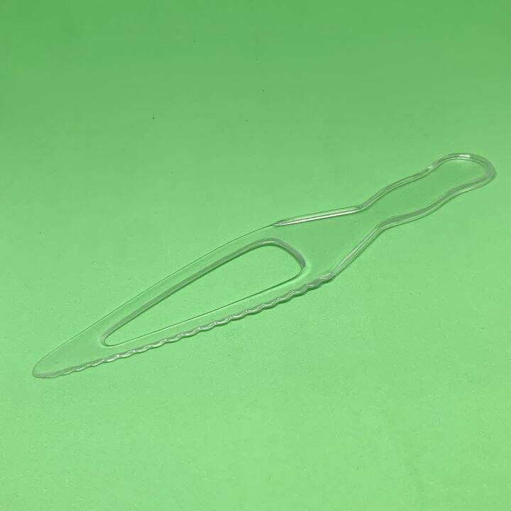 50pcs Triangle Plastic Cake Knife Cake Slicer / Cake Cutter
