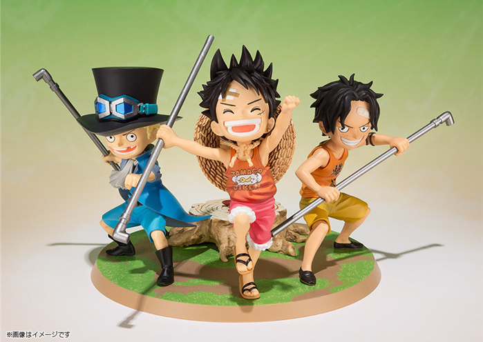 Bộ 3 Ace, Sabo và Luffy là những nhân vật quen thuộc trong bộ manga/anime One Piece. Nếu bạn là một fan hâm mộ đích thực của bộ truyện này, hãy đến và khám phá những mô hình độc đáo về 3 nhân vật này. Đảm bảo sẽ là một trải nghiệm thú vị cho bất kỳ ai yêu thích One Piece.