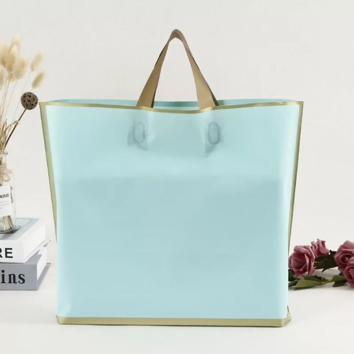 50pcs-33x24x6cm-thick-large-plastic-shopping-bags-boutique-gift-clothing-packaging-plastic-gift-bag-with-handle-high-quality