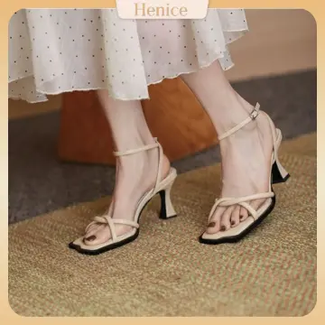 How To Wear Brown Heeled Sandals 2023