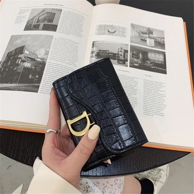 Women Short Wallet Small Fashion Luxury Brand Leather Purse Ladies Card Bag For Women Clutch Female Purse Money Clip Wallet 2022