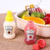 ชีวิตสีสัน4 Buah Wadah Bumbu Saus, Aksesori BBQ Botol PP Transparan Portabel Wadah Saus Tomat Piknik Bepergian Tutup Mini. PRHL