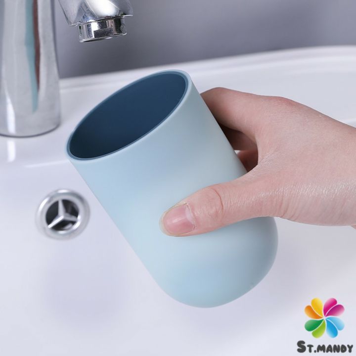 md-แก้วน้ำพลาสติกแข็ง-แก้วกาแฟของชำร่วย-ของที่ระลึกงานแต่ง-แก้วสกรีนโลโก้-ของที่ระลึกงานเกษียณ-double-color-cups