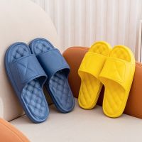 Women Indoor Home Slippers Summer Comfortable Non-slip Flip Flops Bath Slippers Couple Family Flat Shoes Hotel Sandal Slippers