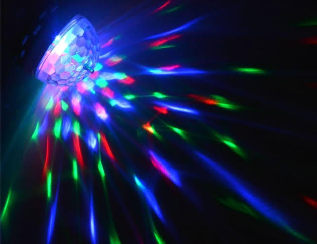ไฟดิสโก้-ไฟปาร์ตี้-ไฟเทค-ไฟงานเลี้ยง-ไฟหลายสี-ไฟคาราโอเกะ-led-party-light-พร้อมรีโมท-รุ่น-led-partylightremote13a-song-มีรับประกัน-1-เดือน