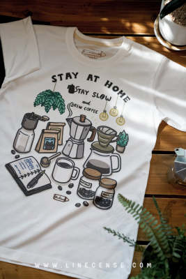 "Stay Slow and Brew Coffee" t-shirt collection เสื้อยืดสีออฟไวท์ ลายดริปกาแฟ