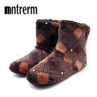 {Puffy menswear}Mntrern Casual Men รองเท้ารองเท้าแตะ Lattice Soft Plush ชายรองเท้าแตะฤดูหนาวที่อบอุ่นใหม่รองเท้าแตะผ้าฝ้ายรองเท้าผู้ชายขนาดใหญ่