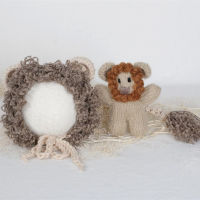 Christmas Hand Knitted baby bonnet Baby lion hat photography props Newborn knit cotton bonnet photo props